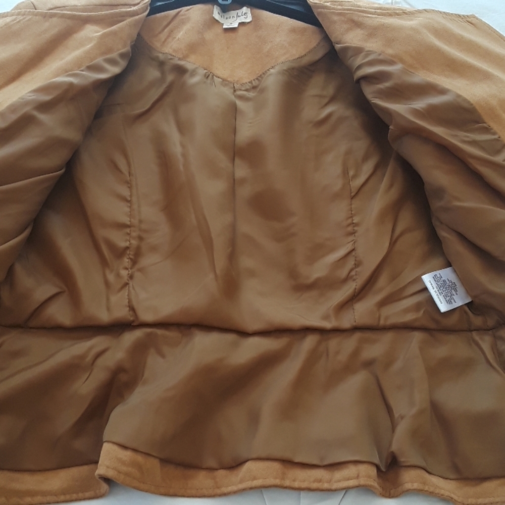Jacket - Picture 4 of 6